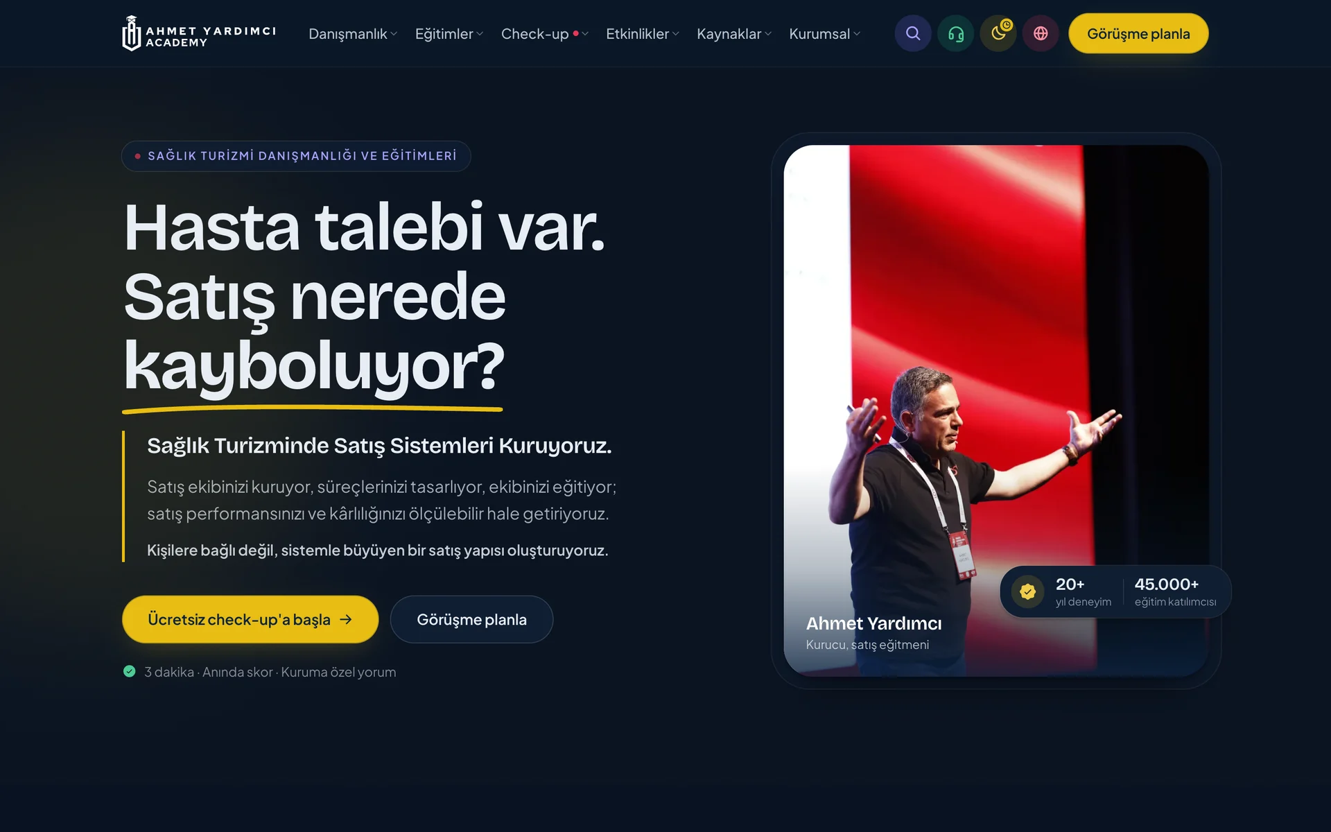 Home page: a first screen that opens with the buyer's problem, one call to action and the founder on stage.