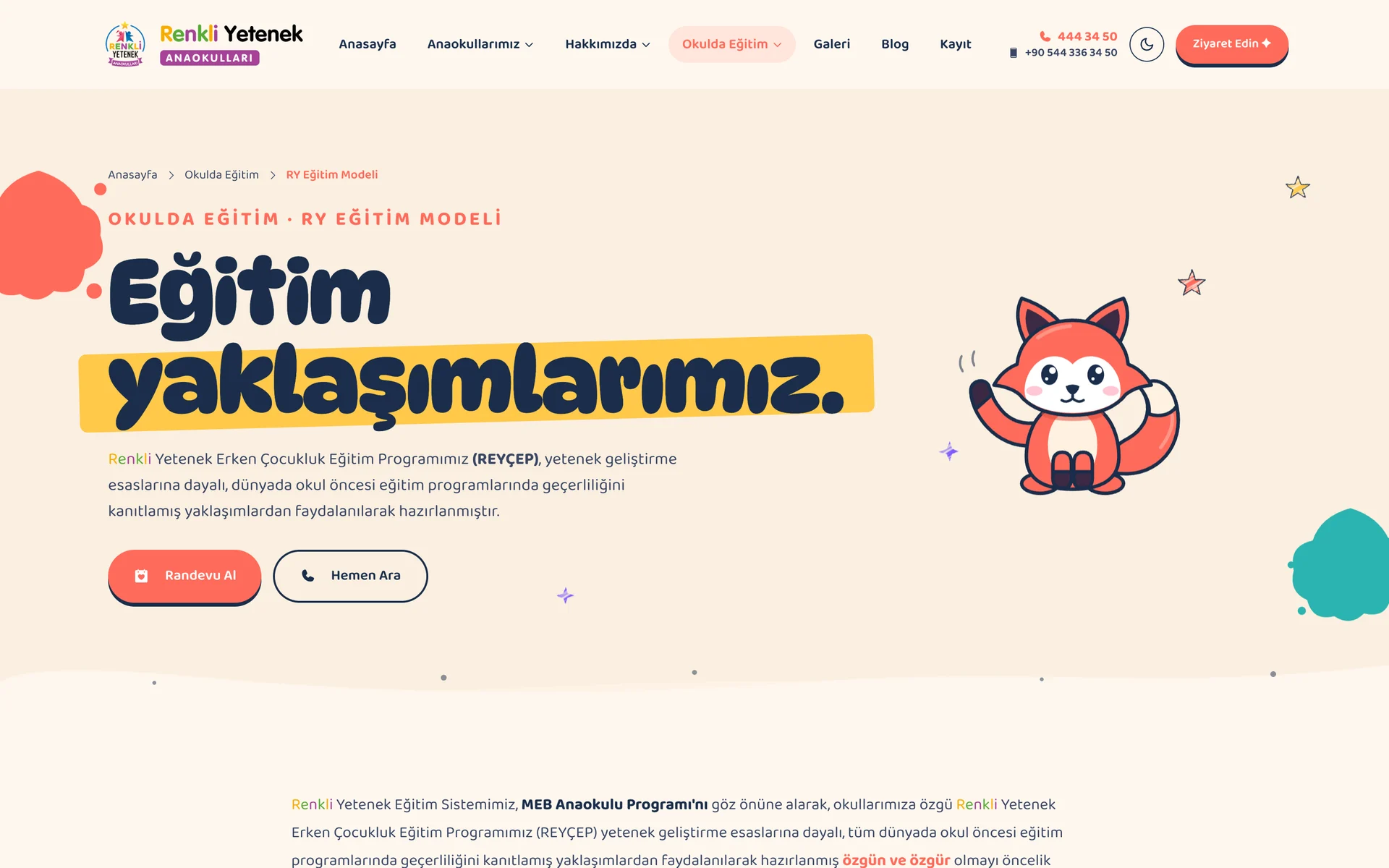 Eğitim modeli: programın anlatıldığı, velinin en çok okuduğu sayfa.